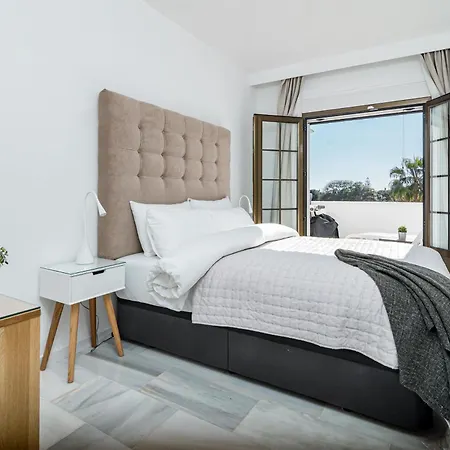 Ab4 - Vacation Home, By Roomservices 公寓 *