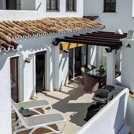 Ab4 - Vacation Home, By Roomservices